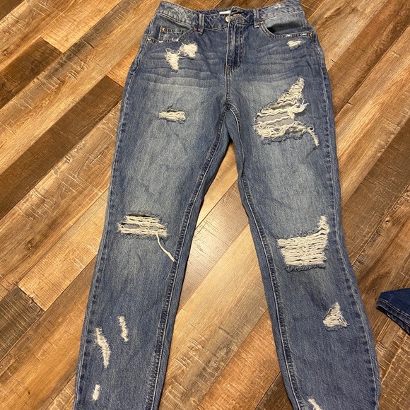 Denim - Almost famous mom jeans